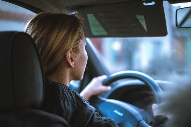 Cara Mengemudi Mobil Manual